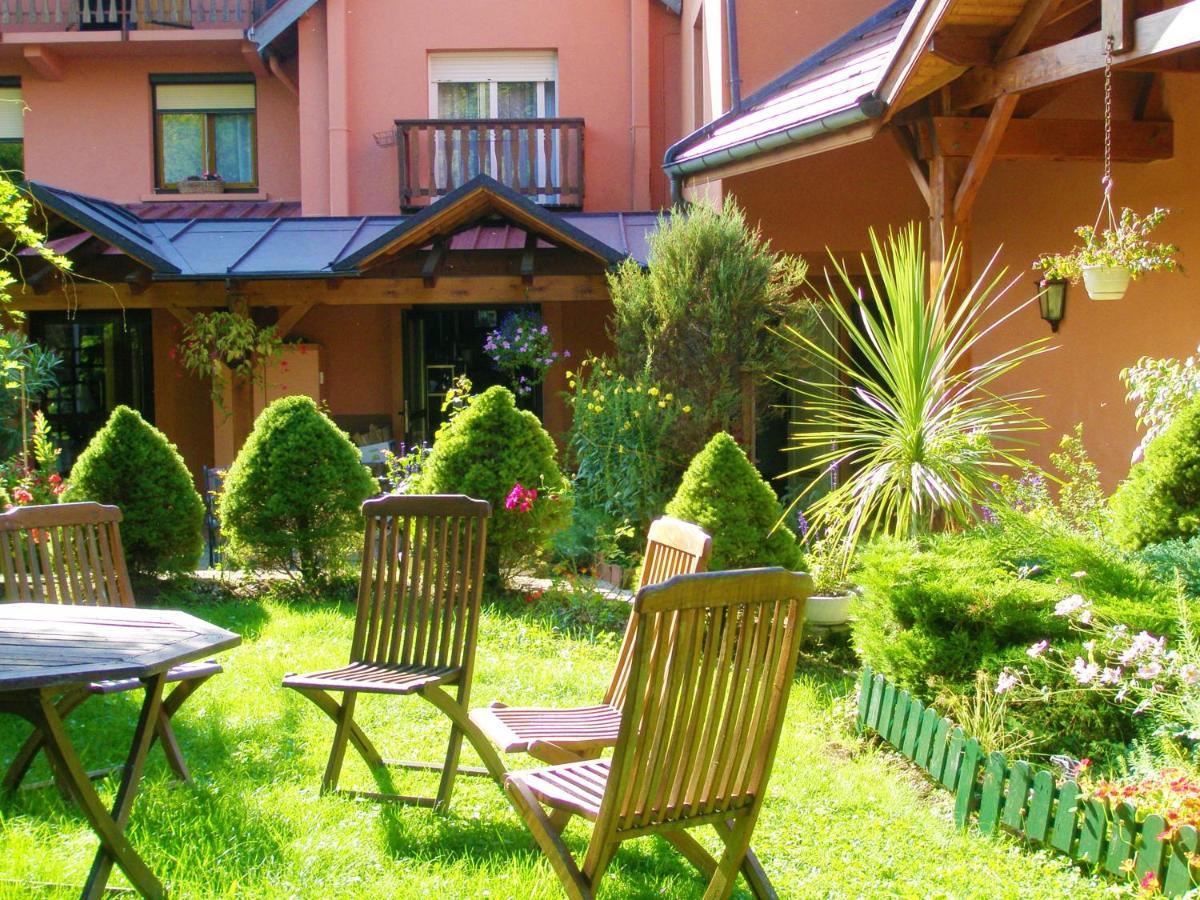 L'Auberge Des Gourmets Hotel Restaurant Le Vaudioux 외부 사진